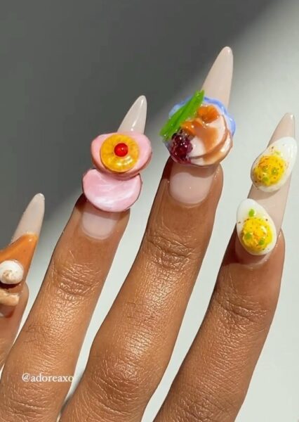 Instagram.com/adoreaxo