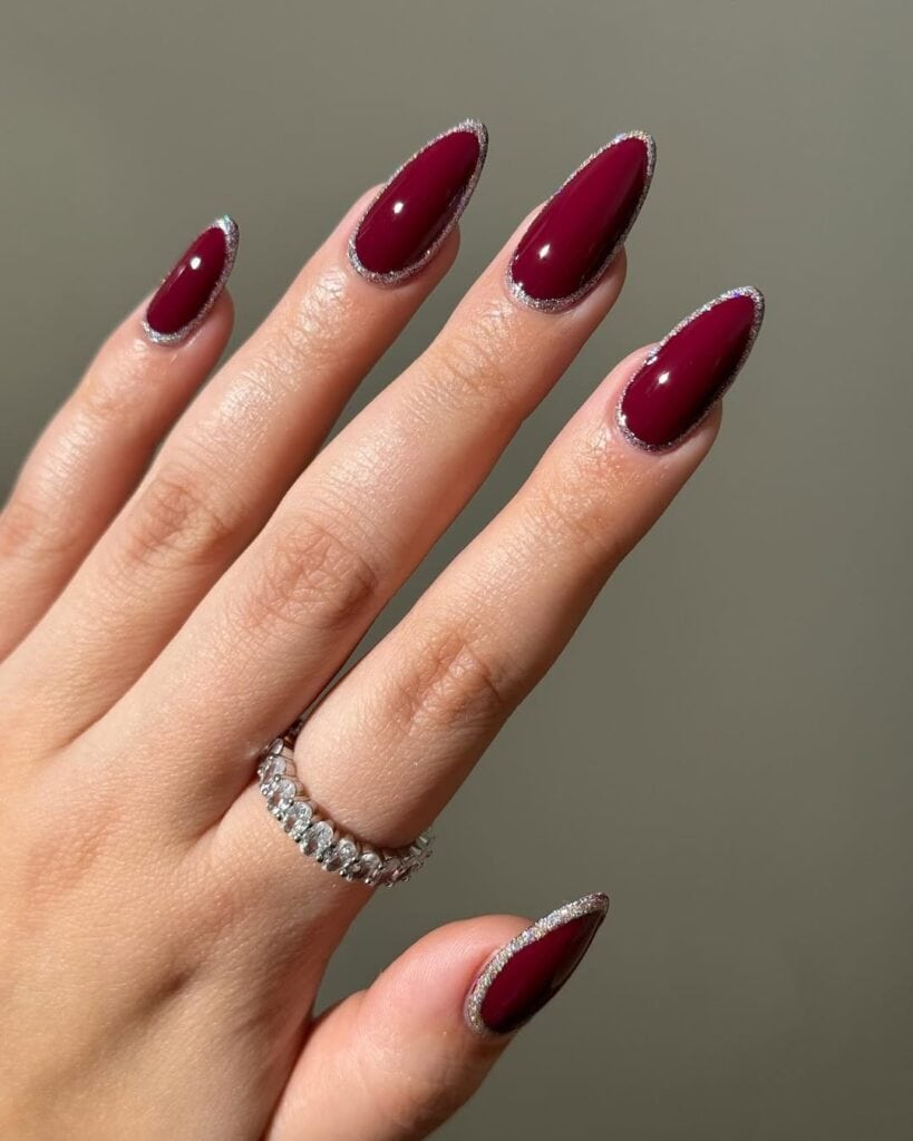Image courtesy of instagram.com:avrnailswatches