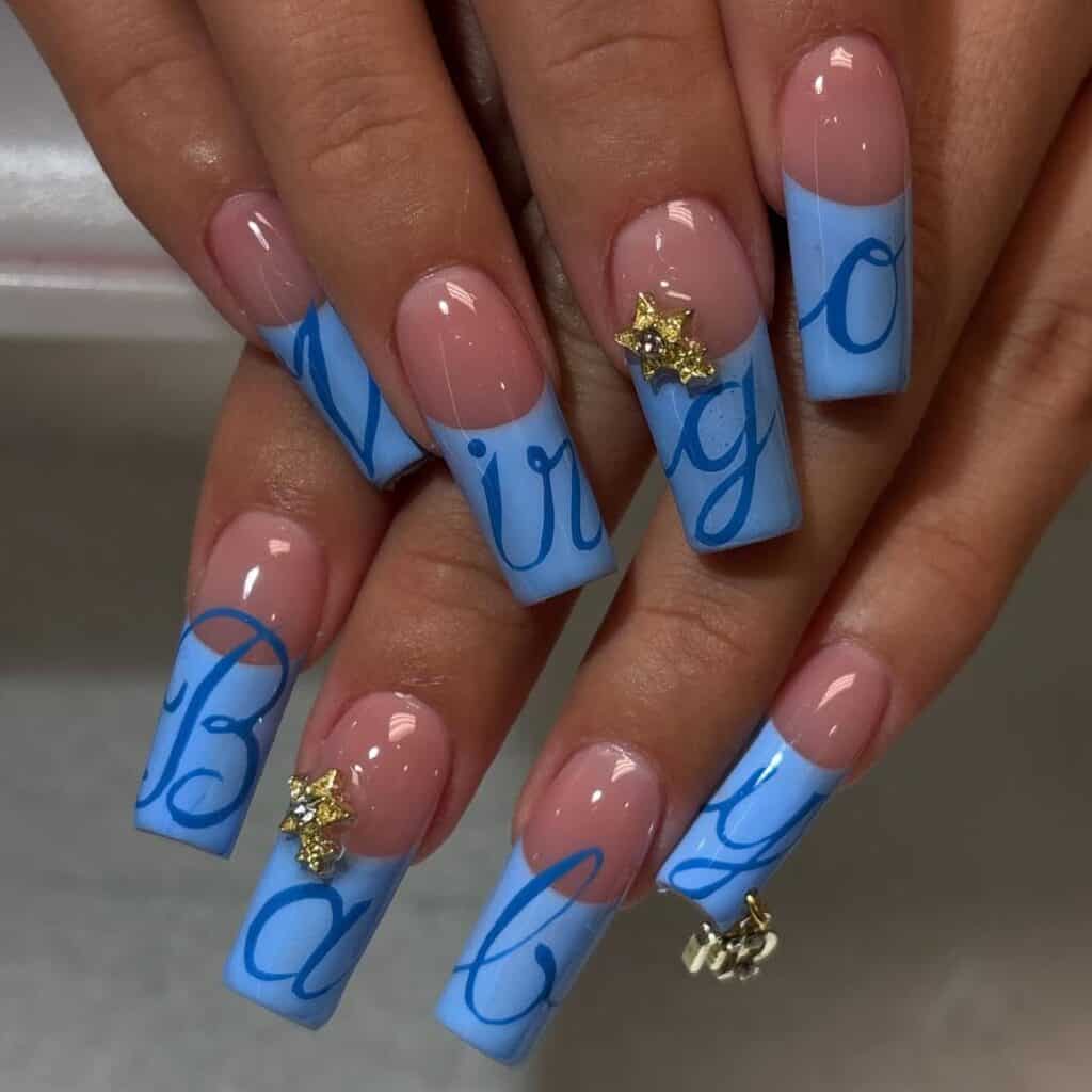 Image courtesy of instagram.com:nailsbyadriadne