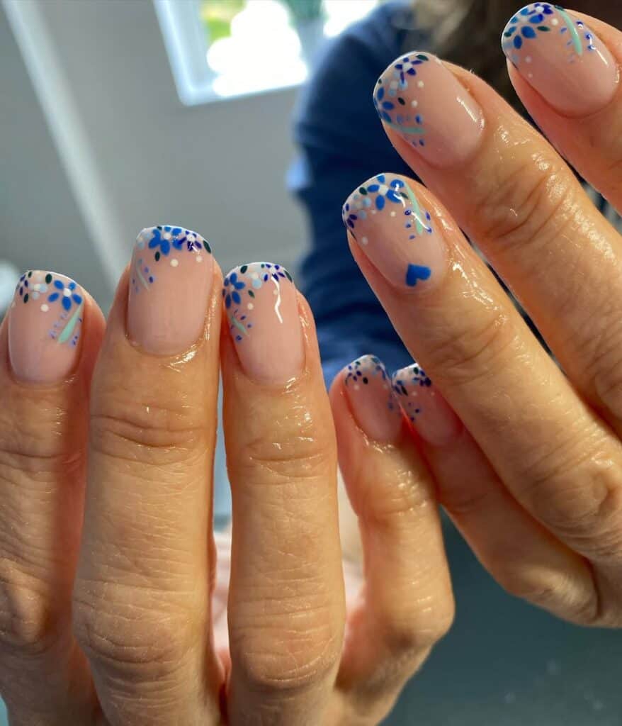 Image courtesy of instagram.com:lyndseyrebeccanails