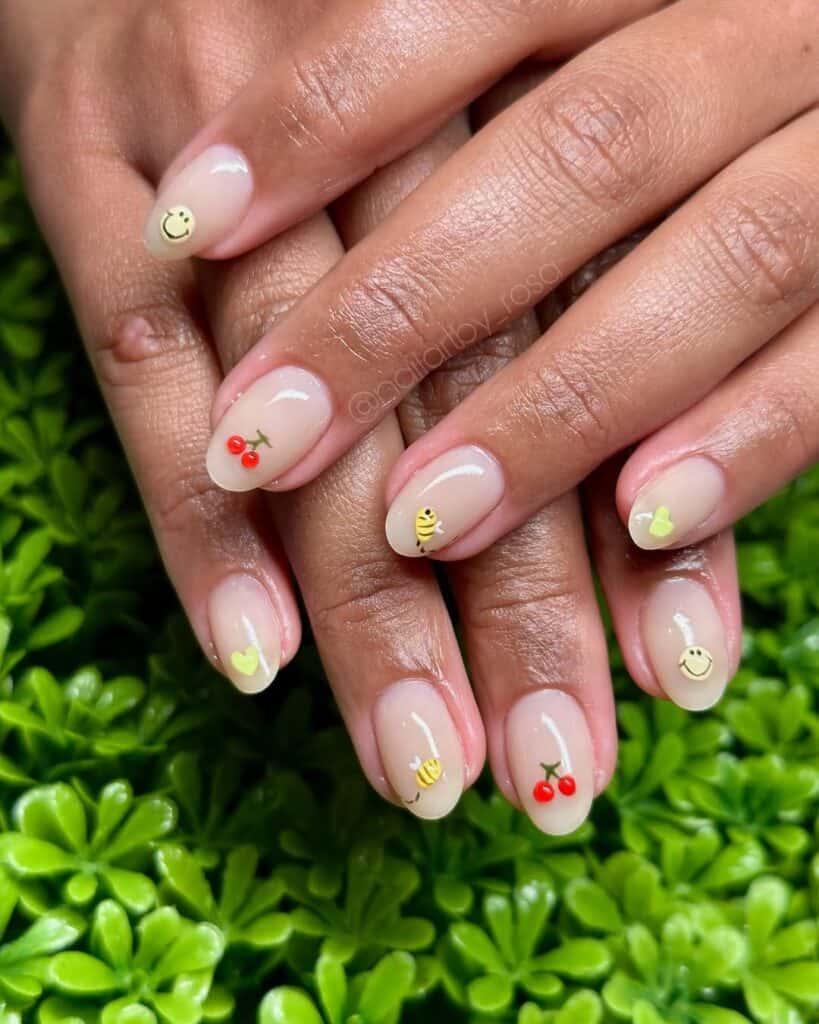 Image courtesy of instagram.com:nailartby rosa