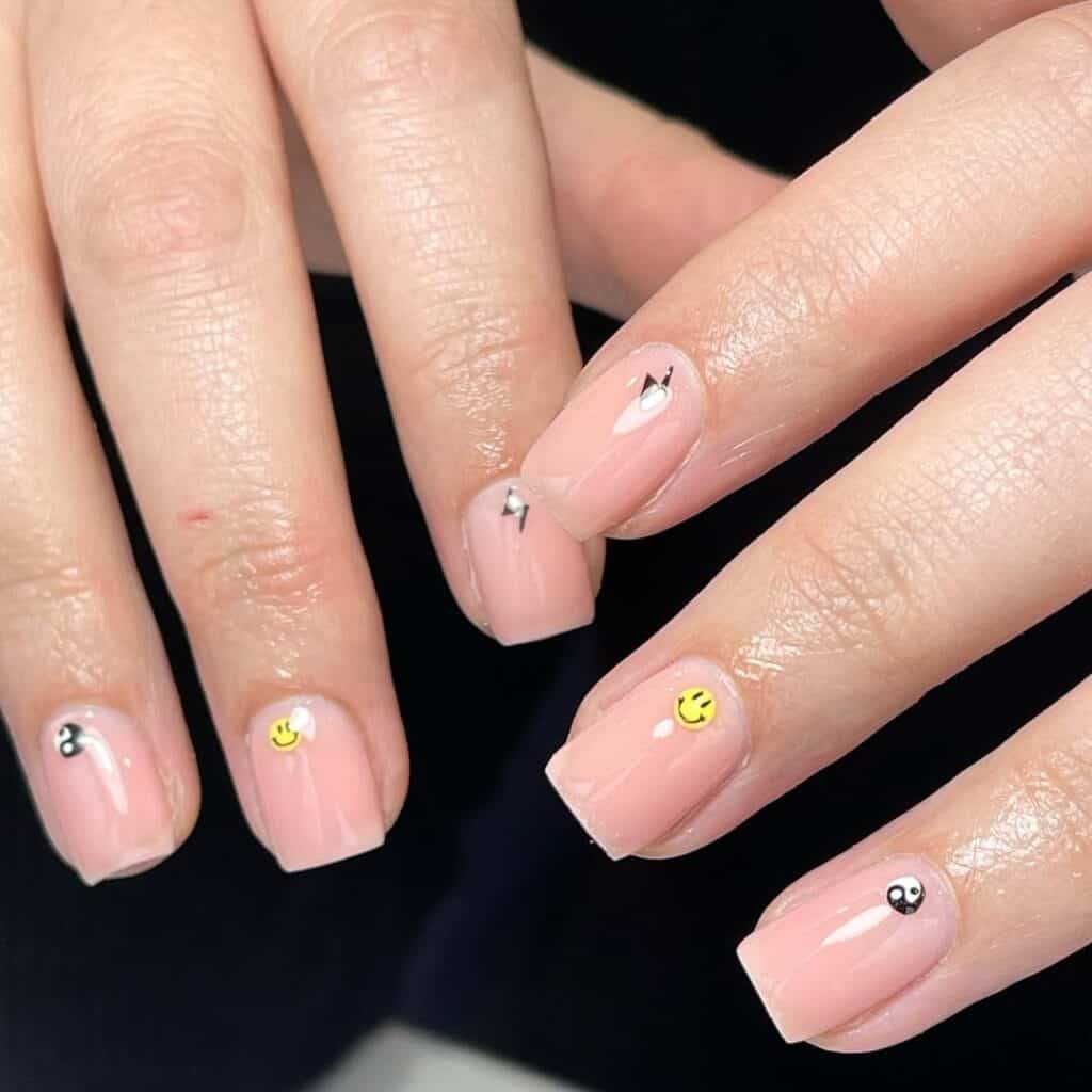 Image courtesy of instagram.com:nailed.bychelsie