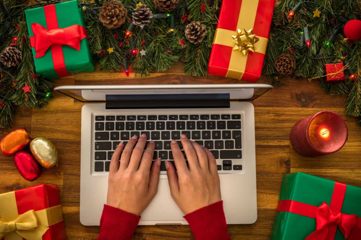 Christmas marketing guide nail business