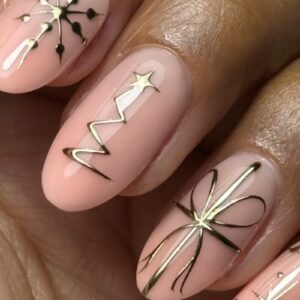 Christmas nail art trends