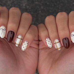 Image courtesy of Instagram.com/naileditby.em