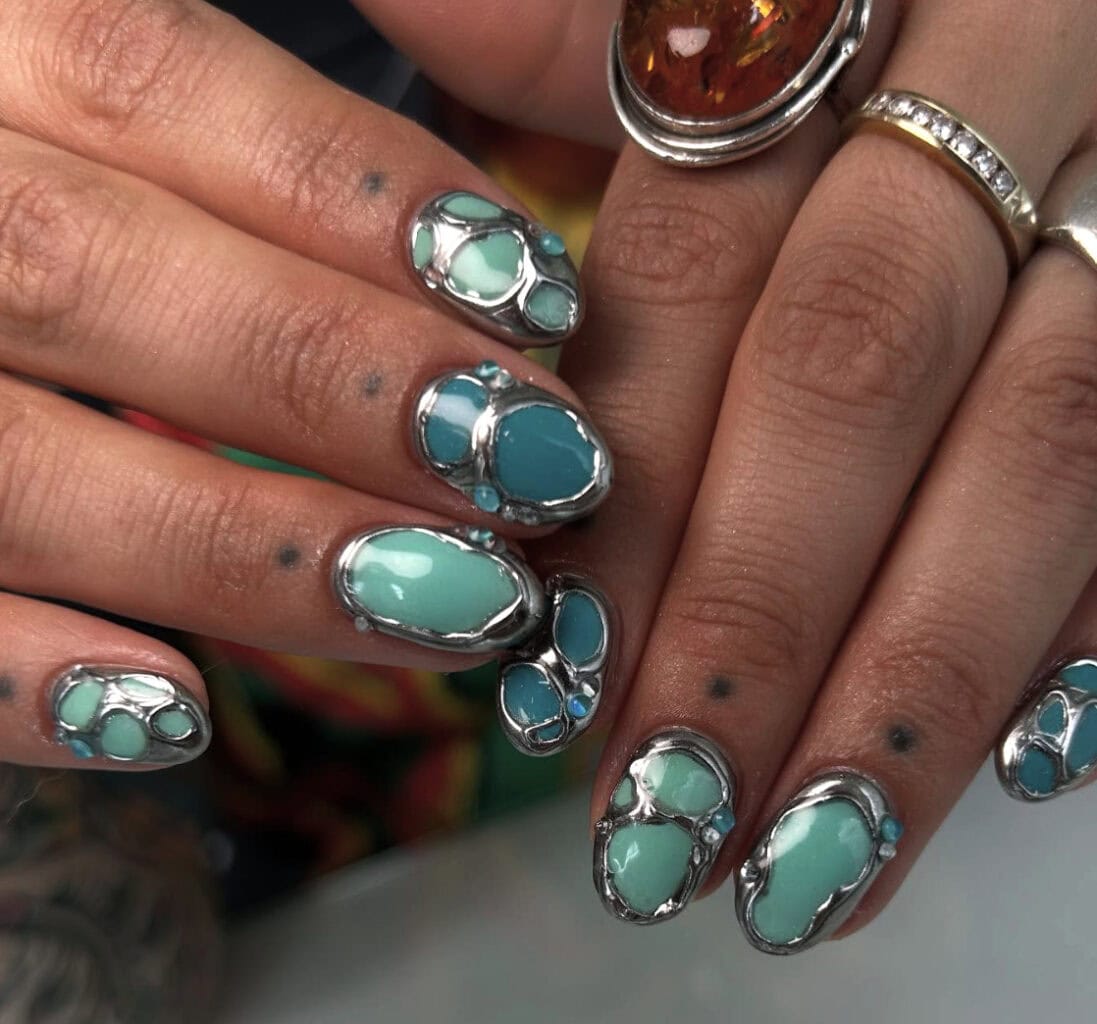 Image courtesy of Instagram.com:nailsbloodynails