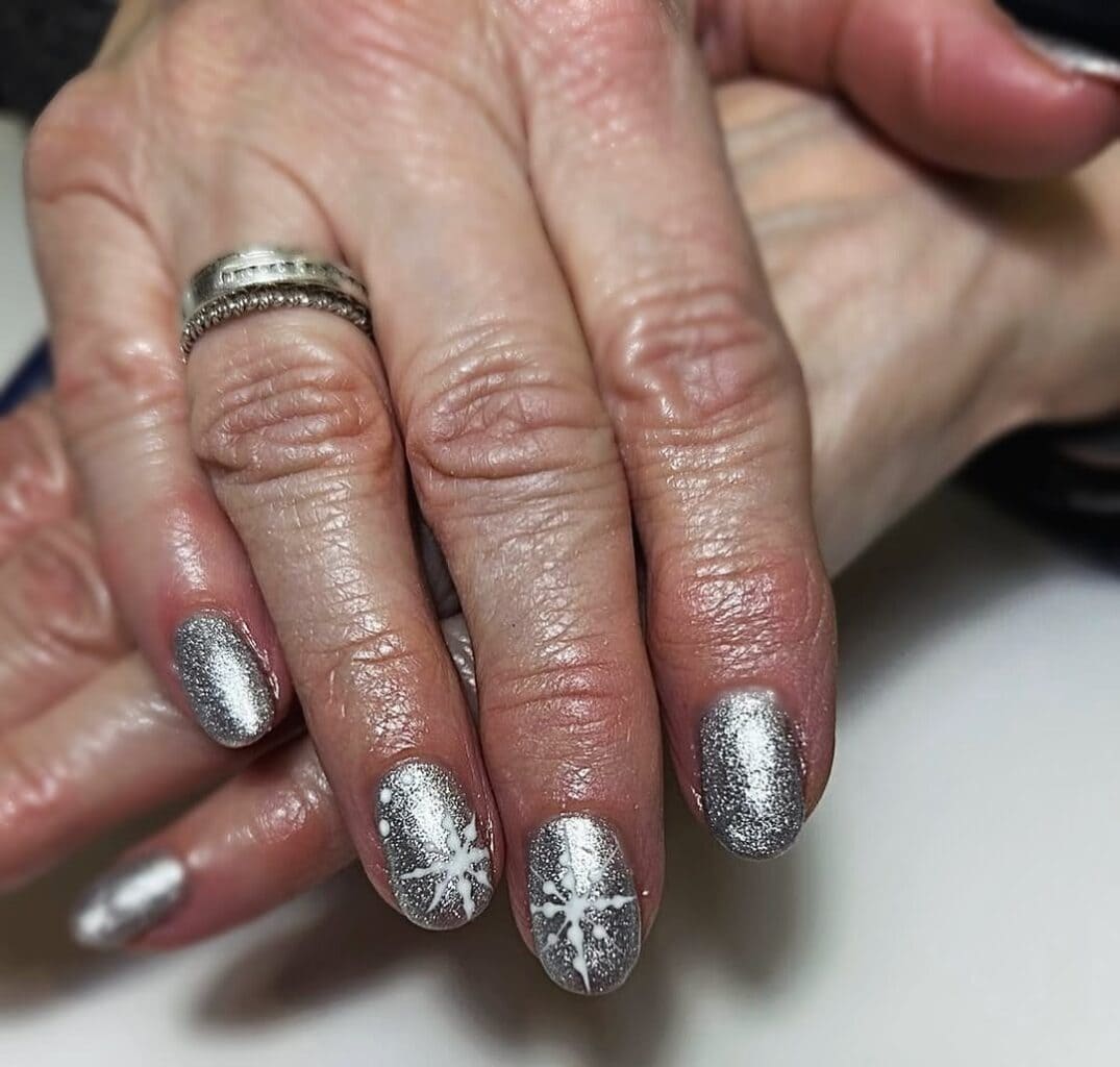Image courtesy of Instagram.com:braw nails