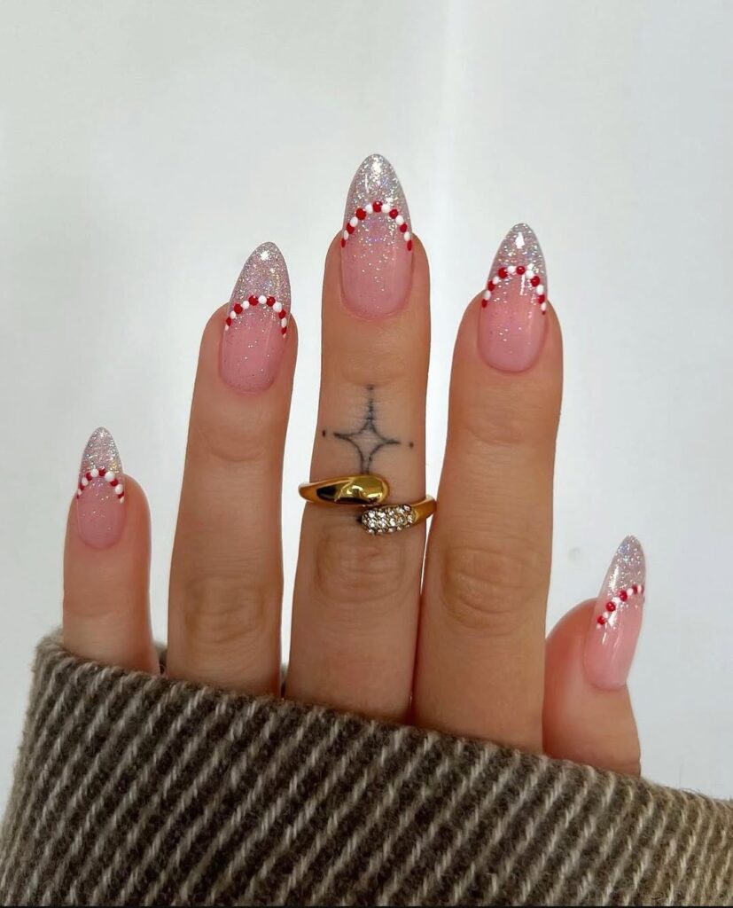 Image courtesy of Instagram.com:charlotteellennails