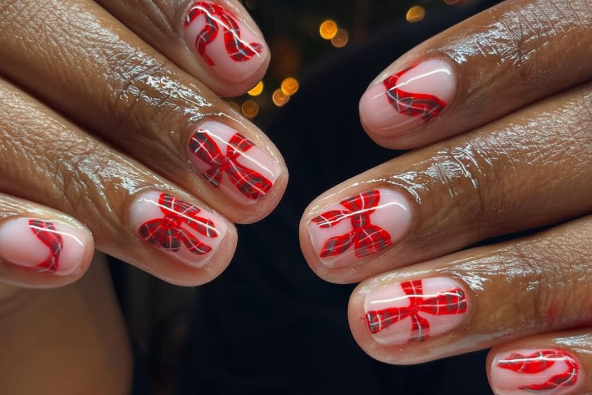 Image courtesy of Instagram.com/nailsthatlooklikepaintings