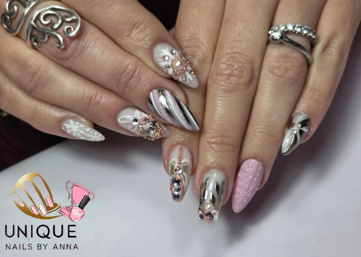 Image courtesy of Unique Nails By Anna