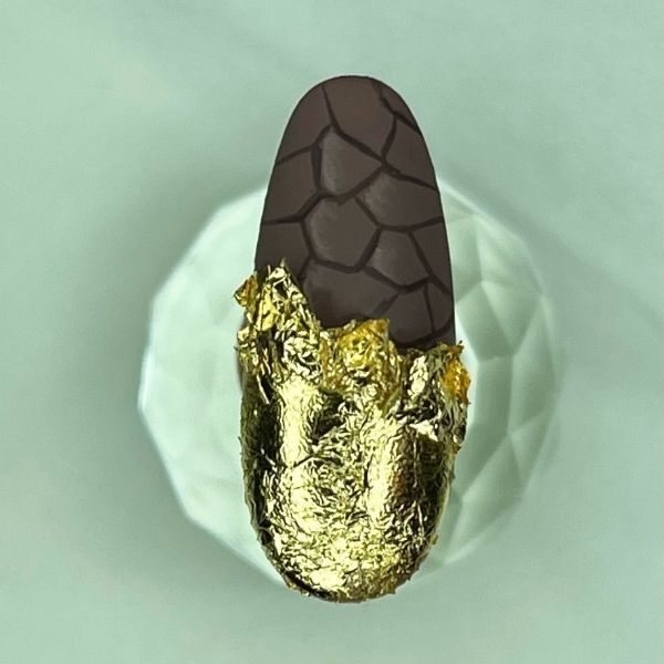 Nicole Parker Chocolate egg SBS4