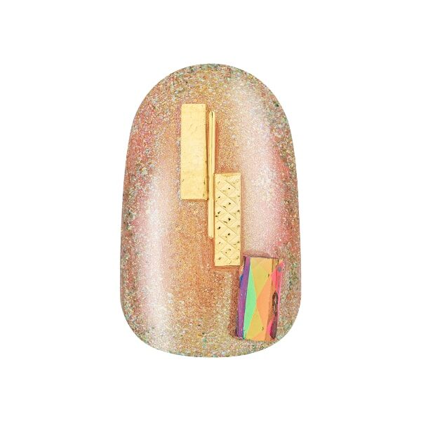 Virgolden Standard-FALL 23 Nail Art CONSUMER IS LOOK 4
